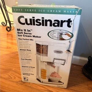 Cuisinart Mix It In Soft Serve Ice Cream Maker – White with Green Accents